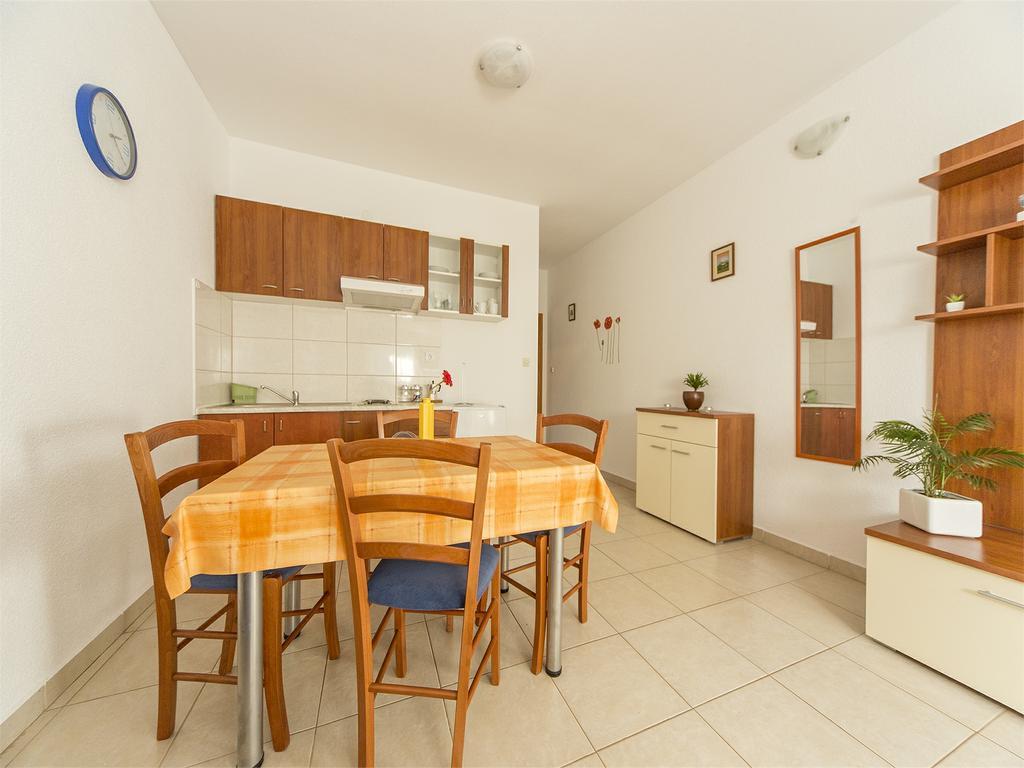 Apartments Katoro Relax Umag Buitenkant foto